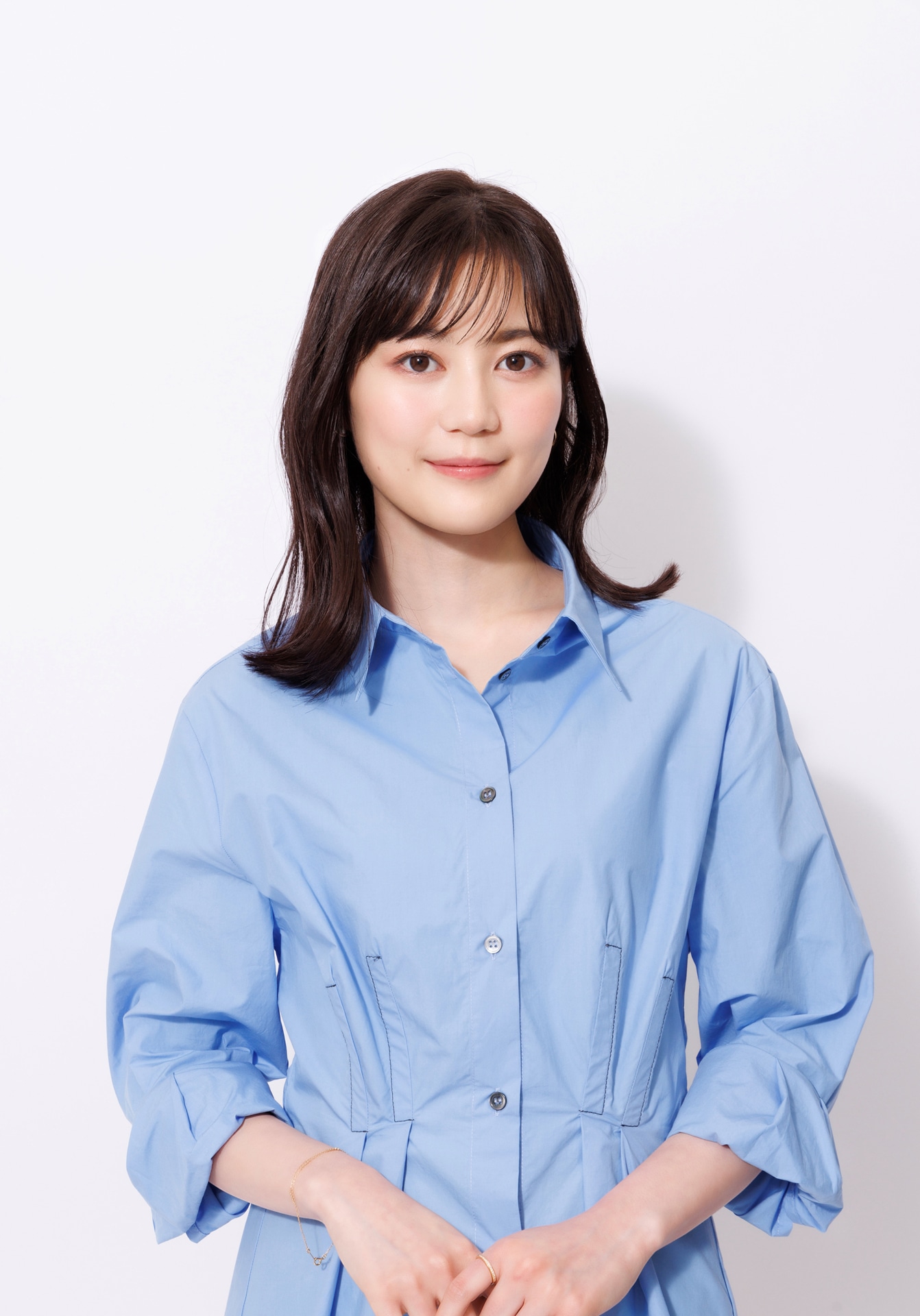 藤堂美和子役の生田絵梨花。