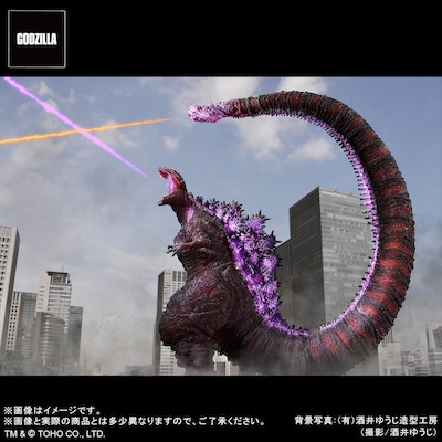 「東宝30cmシリーズ 酒井ゆうじ造形コレクション ゴジラ（2016）第4形態 覚醒Ver. ゴジラ・ストア限定版」のイメージ。