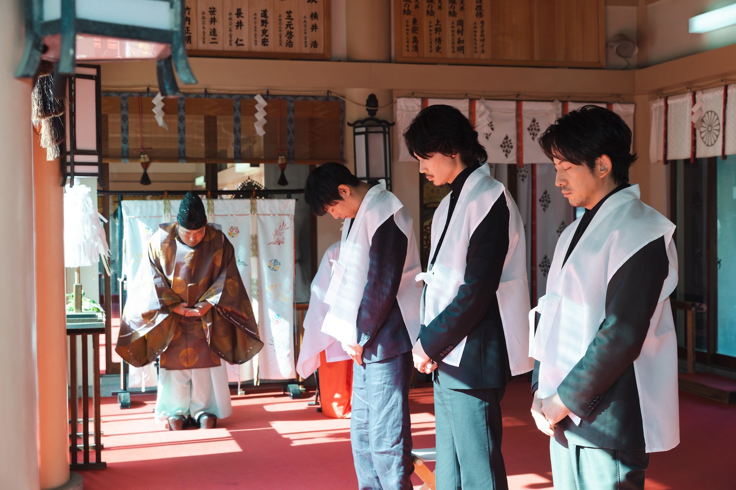 祈祷の様子。