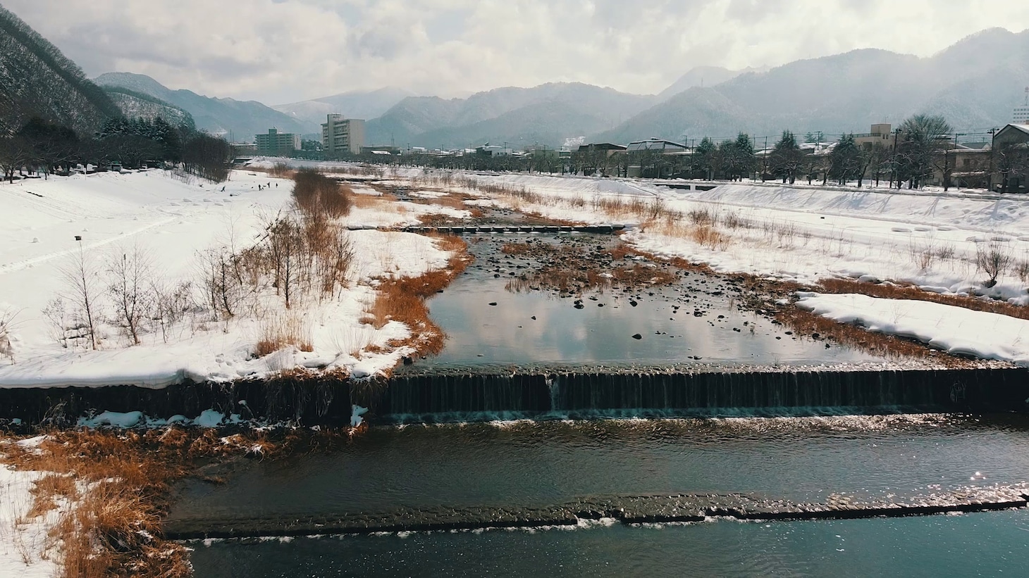 「映像で山形ルネッサンス」事業で制作された「山形の酒 -蔵王の恵み つむぐ技-」より。