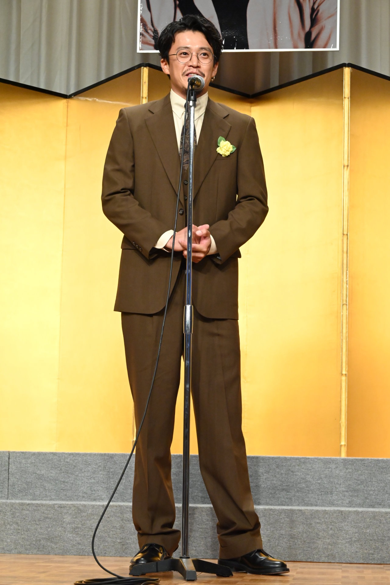 小栗旬
