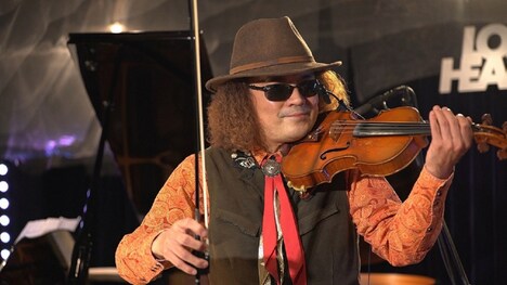 「光をみつけるヴァイオリニスト 穴澤雄介からのメッセージ」場面写真