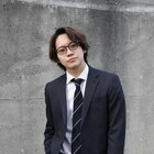 佐藤流司、男前な役で「春は短し恋せよ男子。」に出演 “眼鏡は有りか無しか”で30分