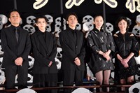 「岸辺露伴 ルーヴルへ行く」公開記念舞台挨拶の様子。