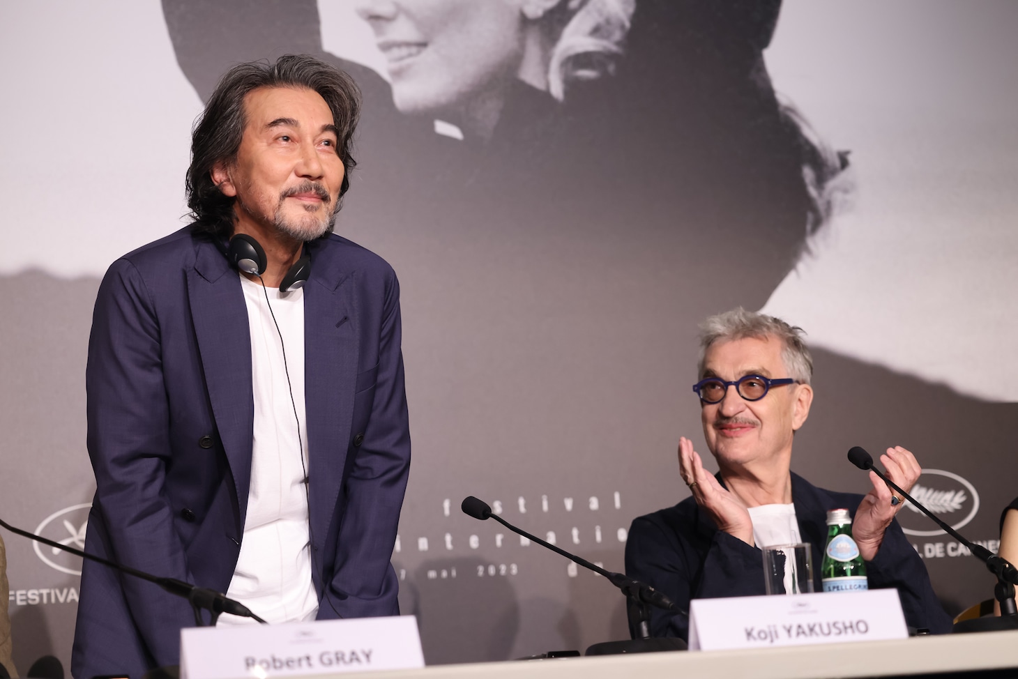 左から役所広司、ヴィム・ヴェンダース。