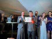 「怪物」クィア・パルム賞受賞の様子。