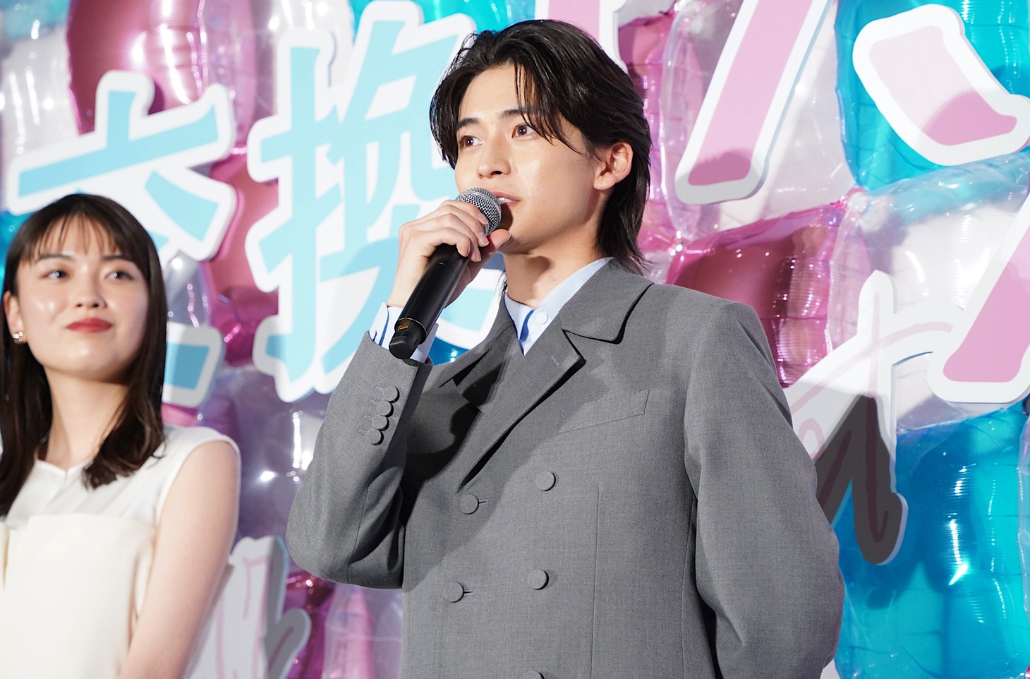 高橋文哉