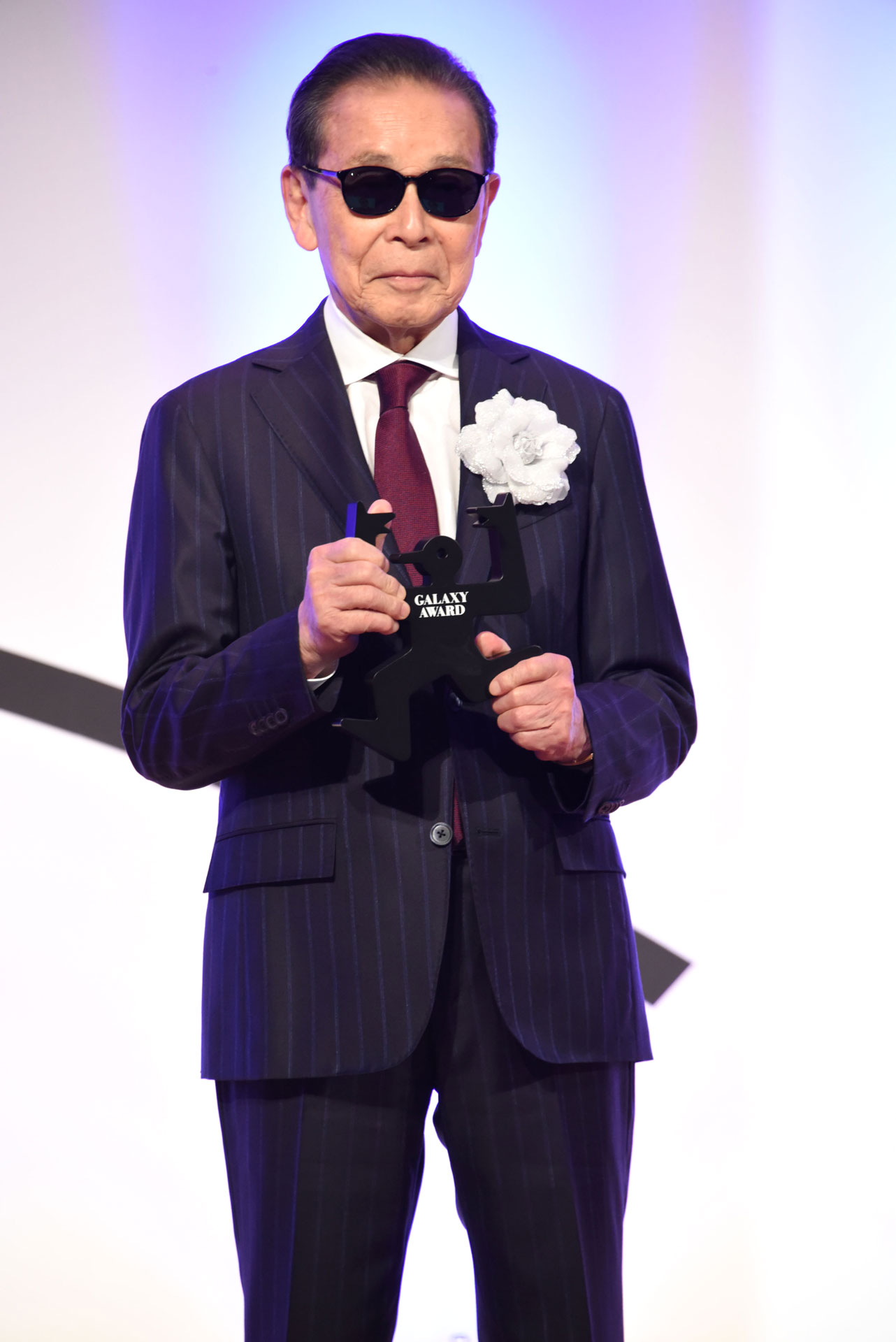 放送批評懇談会60周年記念賞に輝いたタモリ。