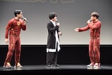 左からこがけん、細谷佳正、藤本敏史。