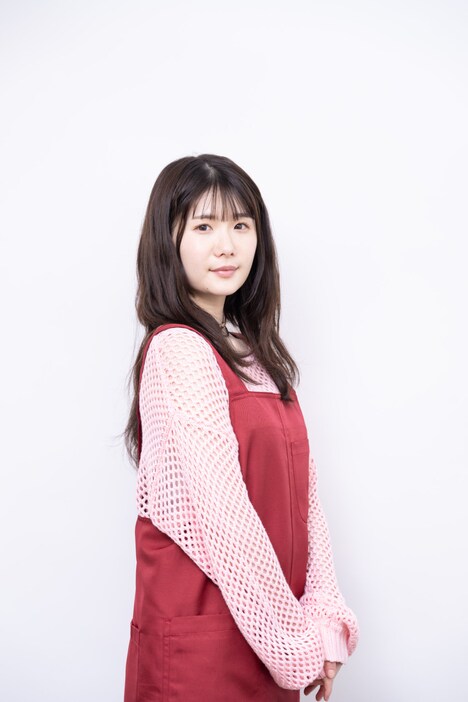 上戸有紗役の小野花梨。 (c)「初恋、ざらり」製作委員会