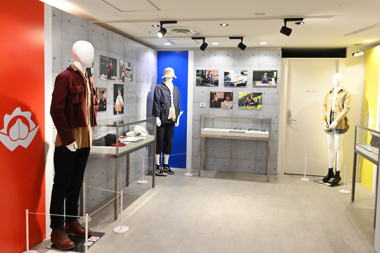 「暴太郎戦隊ドンブラザーズ あとのまつり展」会場の様子。