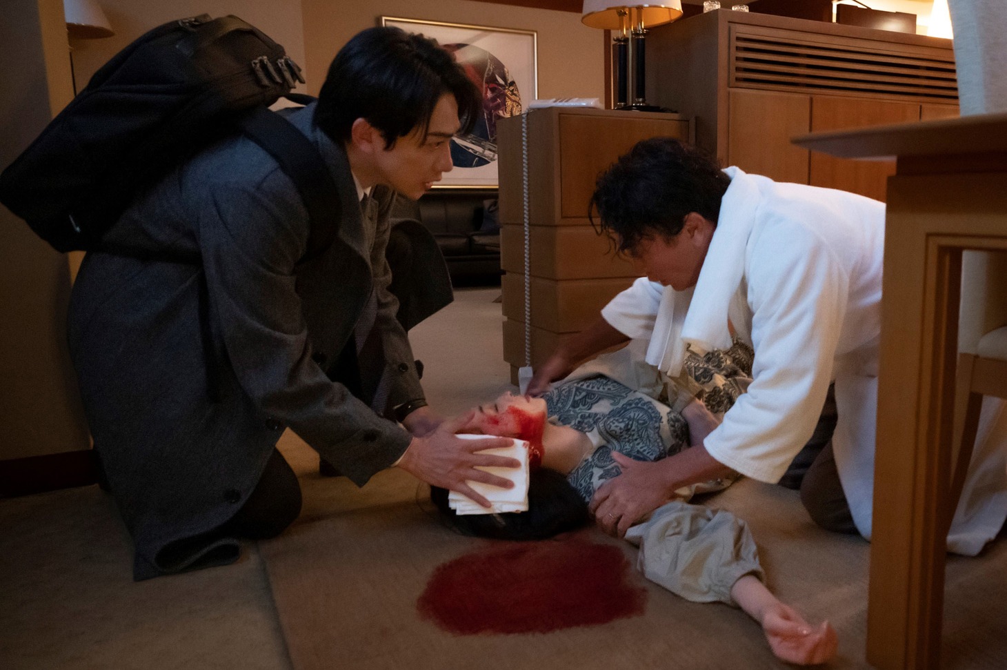 「連続ドラマW フィクサー」シーズン2 場面写真