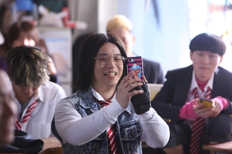 「Gメン」より、矢本悠馬演じる肝田茂樹。