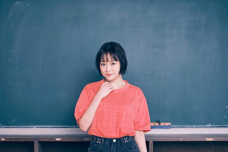 桐嶋未来役の大原櫻子。