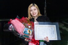 クランクアップを迎えた小芝風花。