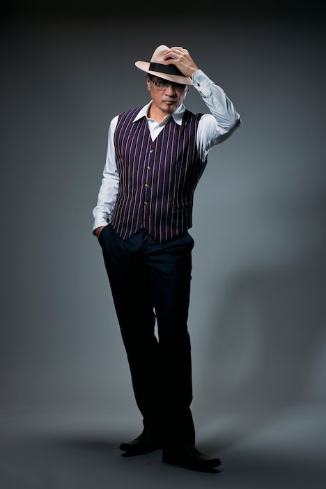 「トリリオンゲーム」より、祁答院一輝役の吉川晃司。