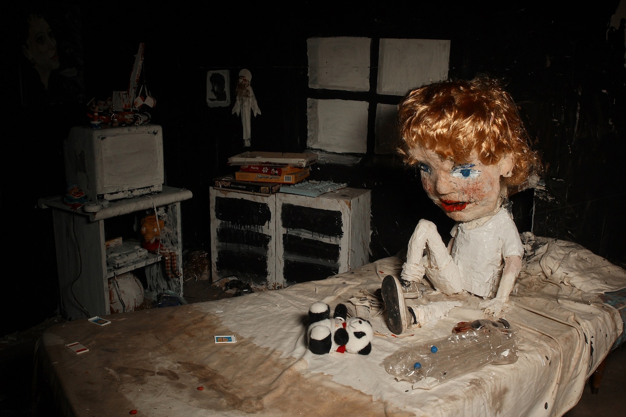 「オオカミの家」場面写真 (c)Diluvio & Globo Rojo Films, 2018