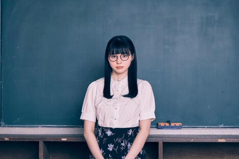 月岡小紅役の吉田伶香。