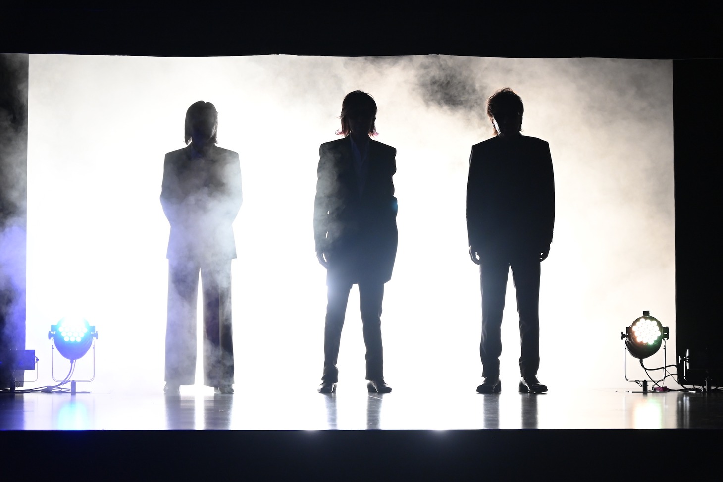 TM NETWORKの登場シーン。