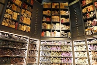 スタジオツアー・ショップ。