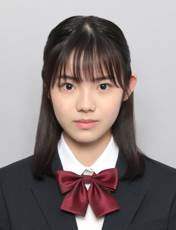 二色愛未役の志田こはく。