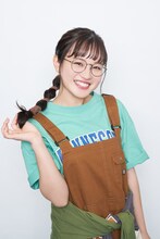 足立小夏役の森迫永依。