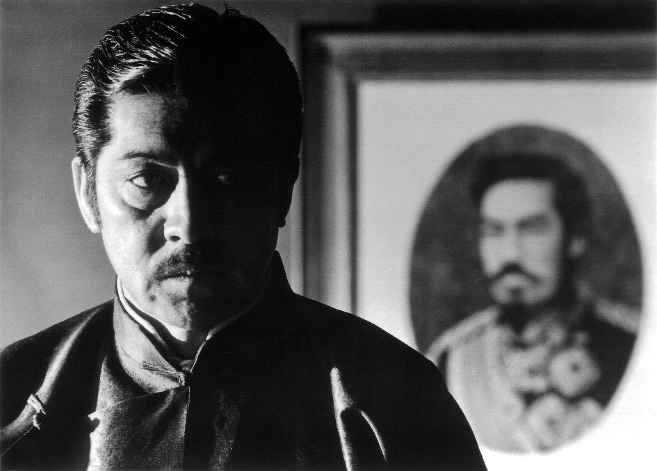 「戒厳令」場面写真 (c)1973東宝