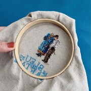 「青いカフタンの仕立て屋」コラボ刺繍メイキング写真