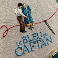 「青いカフタンの仕立て屋」コラボ刺繍メイキング写真