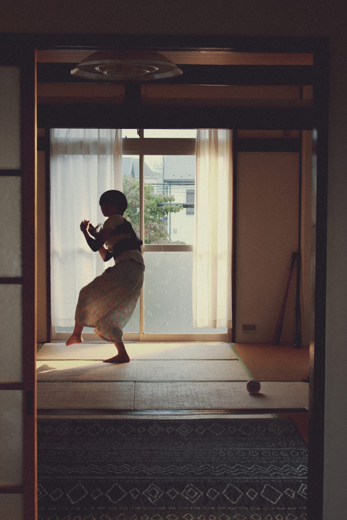 未亡人　動画 「野球どアホウ未亡人」場面写真 - 未亡人が草野球の特訓で快感覚える…スポ根×ポルノ「野球どアホウ未亡人」8月に上映 [画像・動画ギャラリー  5/19] - 映画ナタリー