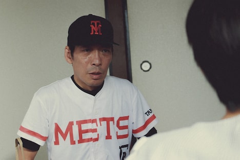 「野球どアホウ未亡人」場面写真