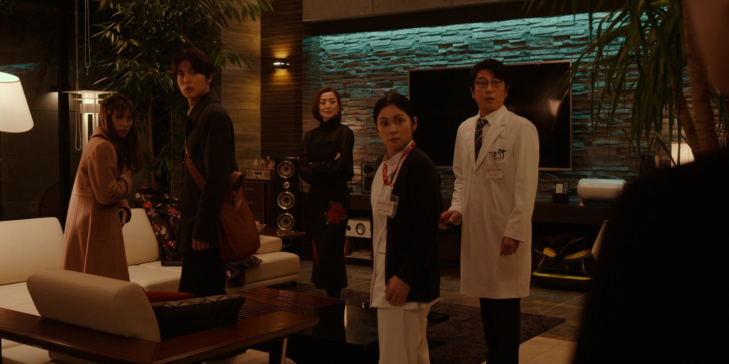 「御手洗家、炎上する」新場面写真