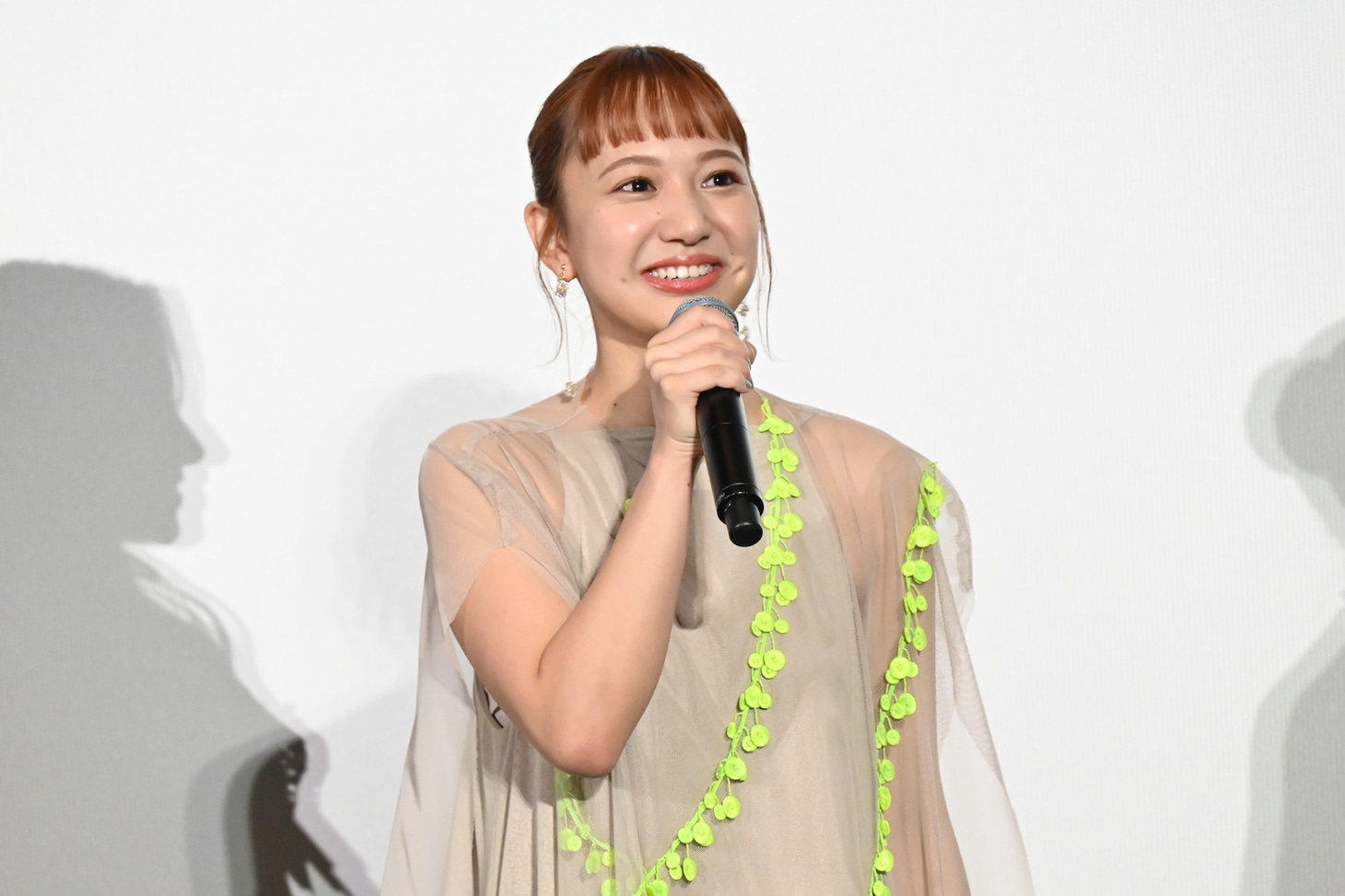 福室莉音