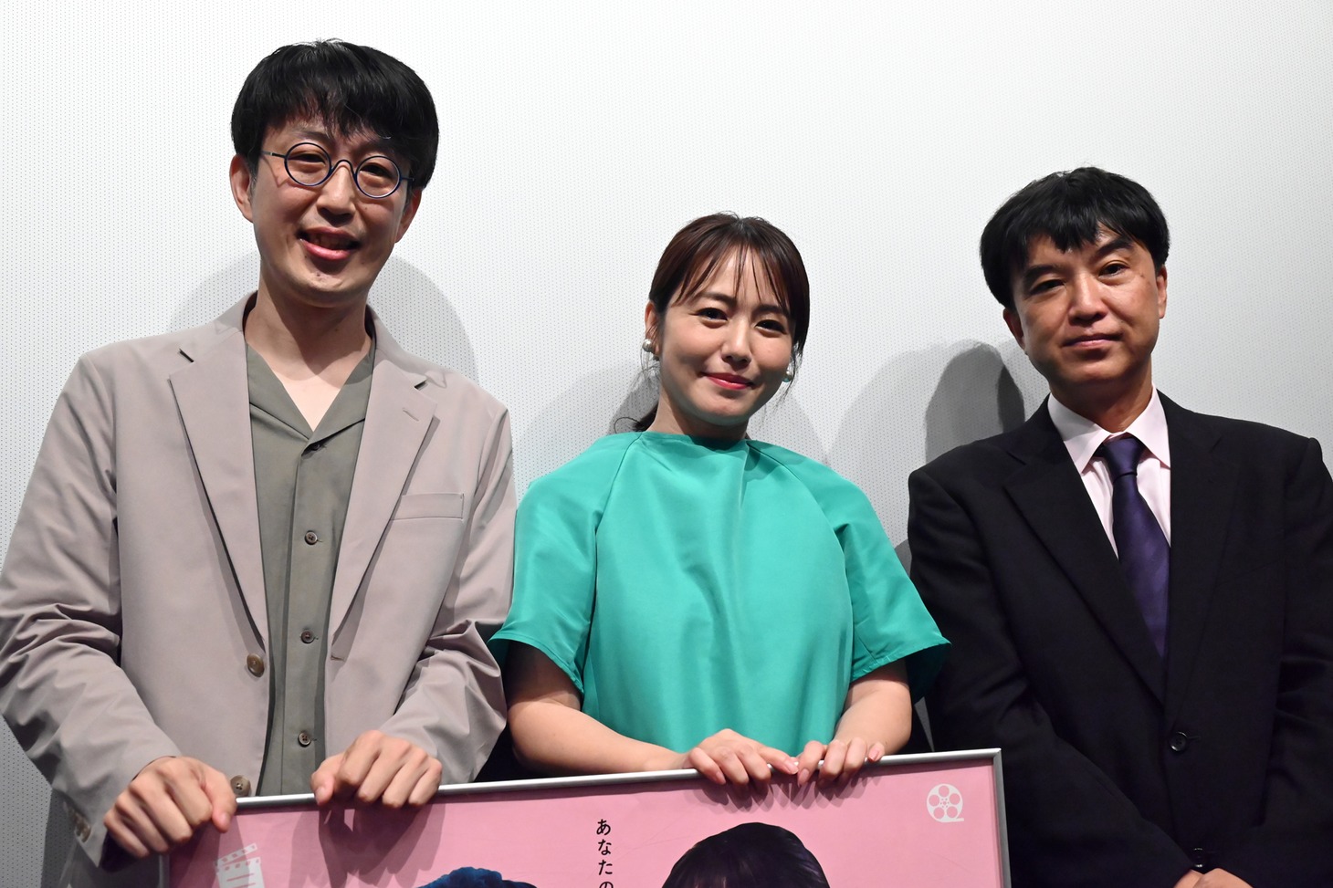 「愛のこむらがえり」公開記念舞台挨拶の様子。