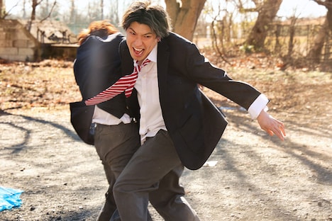 「Gメン」より、りんたろー。演じる薙竜二。