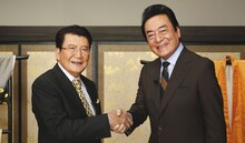 左から里見浩太朗、高橋英樹。(c)時代劇専門チャンネル