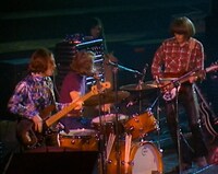 「クリーデンス・クリアウォーター・リヴァイヴァル トラヴェリン・バンド」場面写真