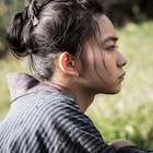 山田杏奈主演の「山女」キャラクター場面写真、森山未來が“山男”に変貌を遂げる