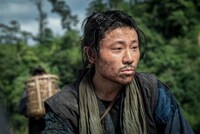 二ノ宮隆太郎演じる泰蔵。