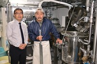 左から三原光尋、藤竜也。