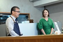 左から三原光尋、加藤紀子。