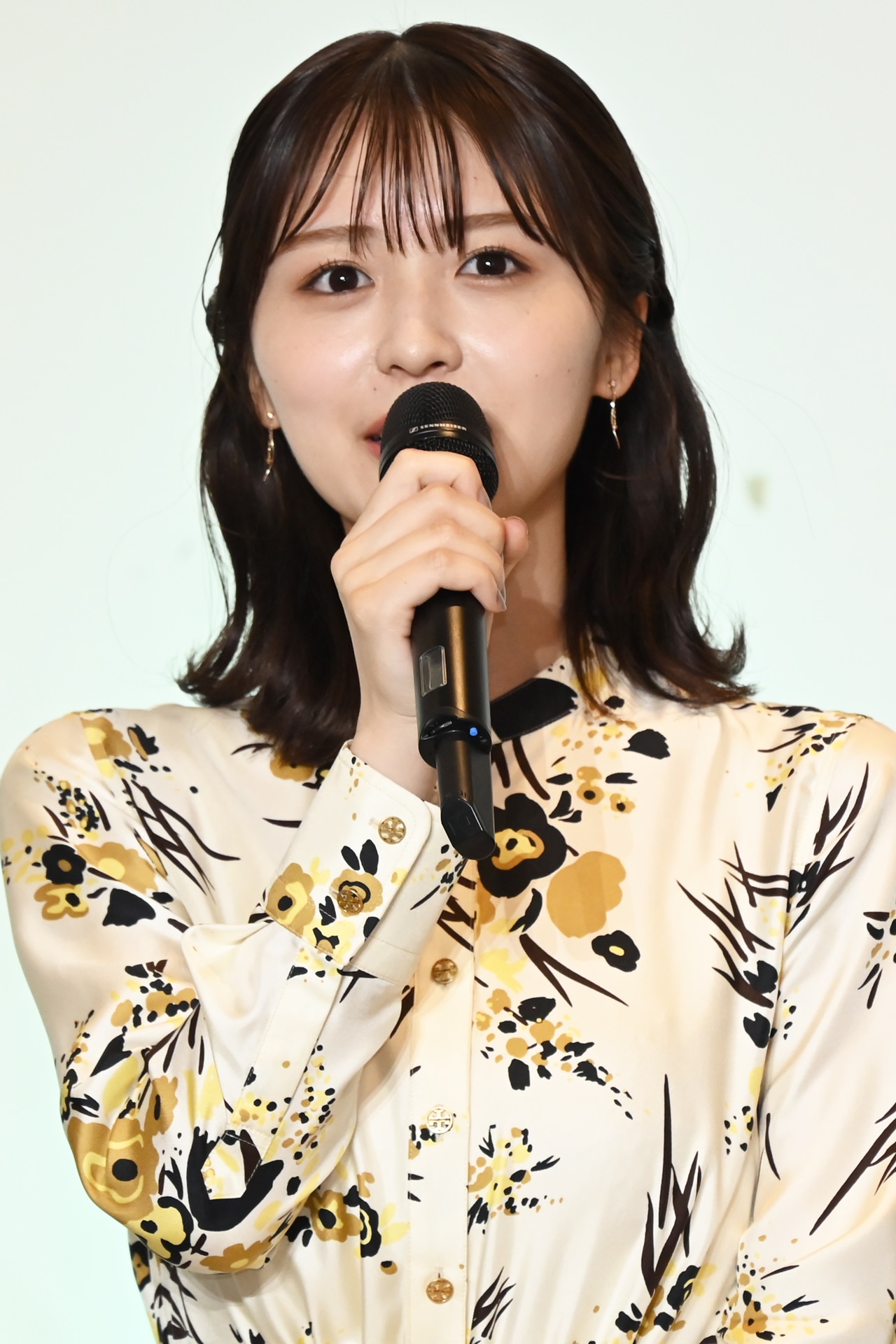 長濱ねる