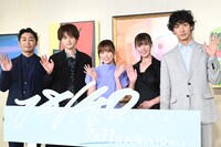 「１８／４０～ふたりなら夢も恋も～」制作発表の様子。左から安田顕、鈴鹿央士、福原遥、深田恭子、上杉柊平。