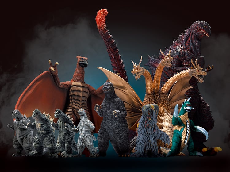 ゴジラ」から「シン・ゴジラ」まで、60体以上の怪獣フィギュアが統一 