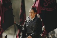 満島真之介演じる壁。