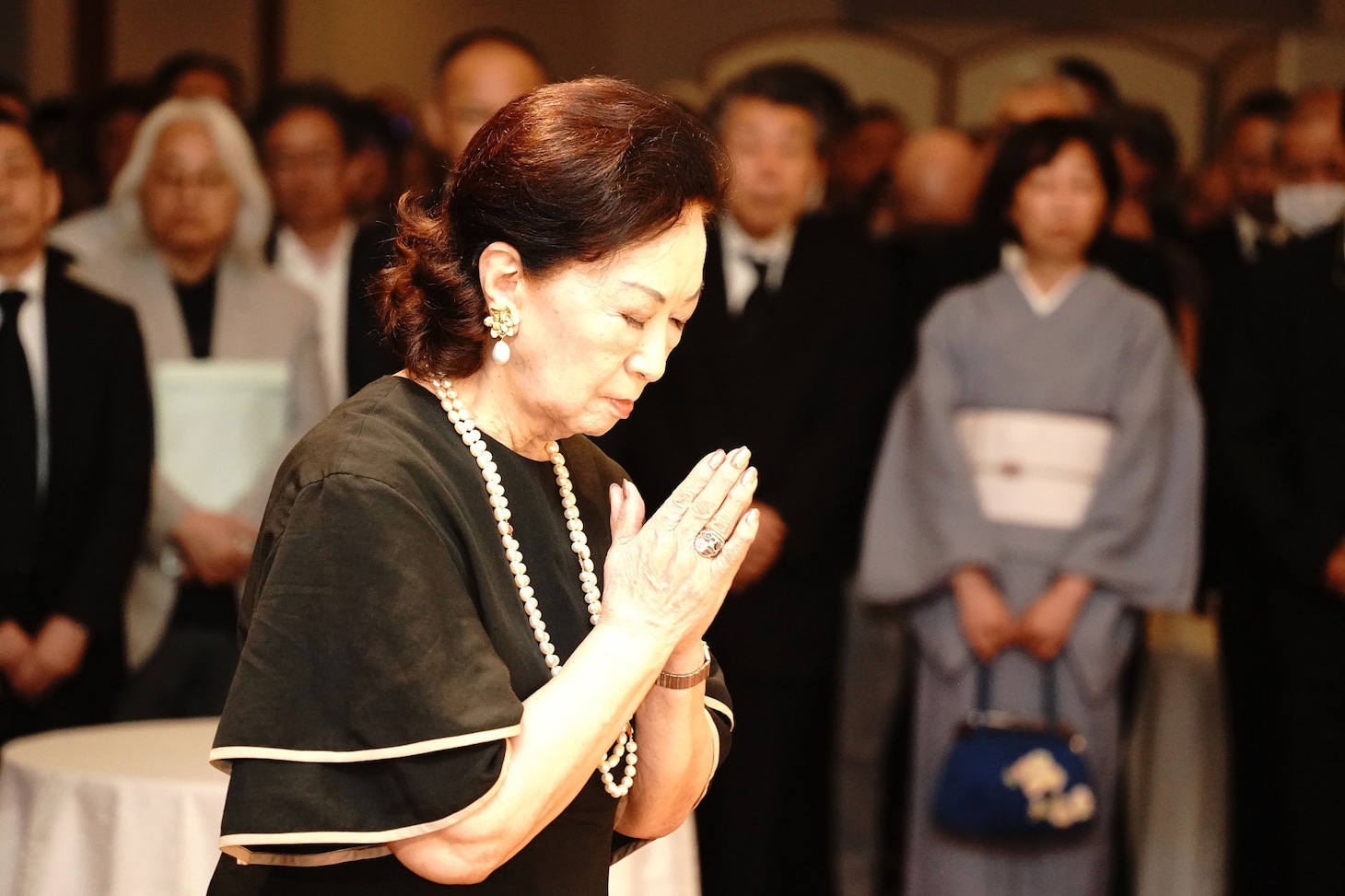小山明子