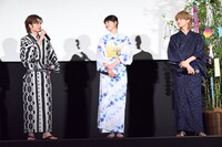 「交換ウソ日記」公開初日舞台挨拶の様子。