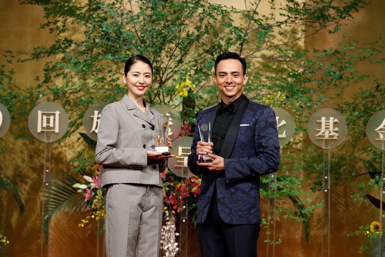 満島真之介が放送文化基金賞で演技賞「誰かのヒーローになりたい」、長澤まさみも受賞