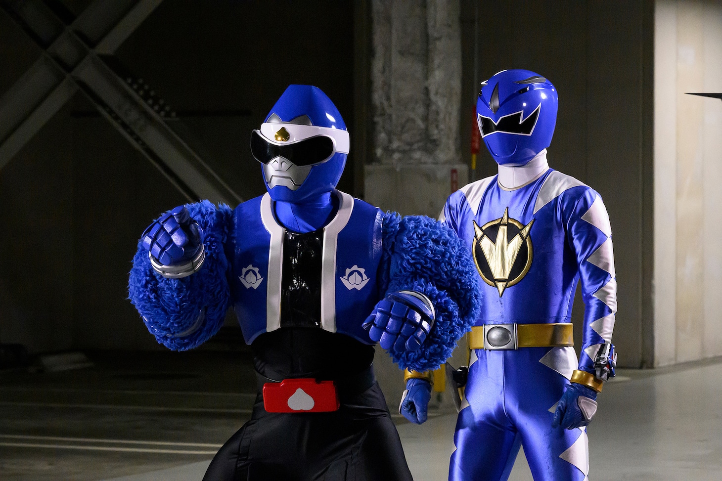 「爆竜戦隊アバレンジャーwithドンブラザーズ」場面写真