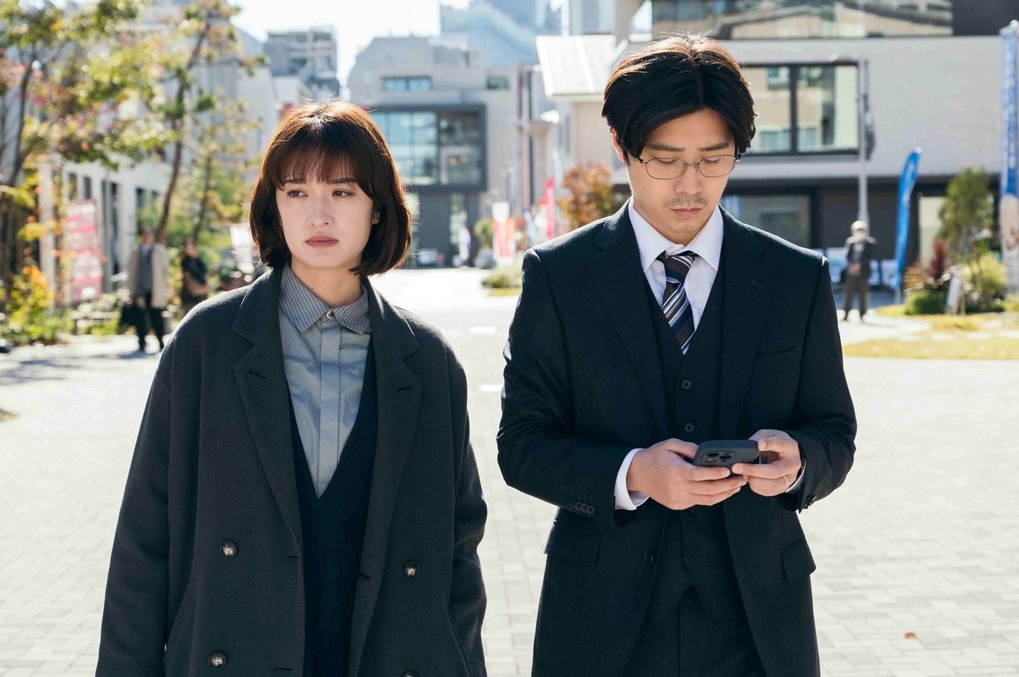 「ほつれる」場面写真